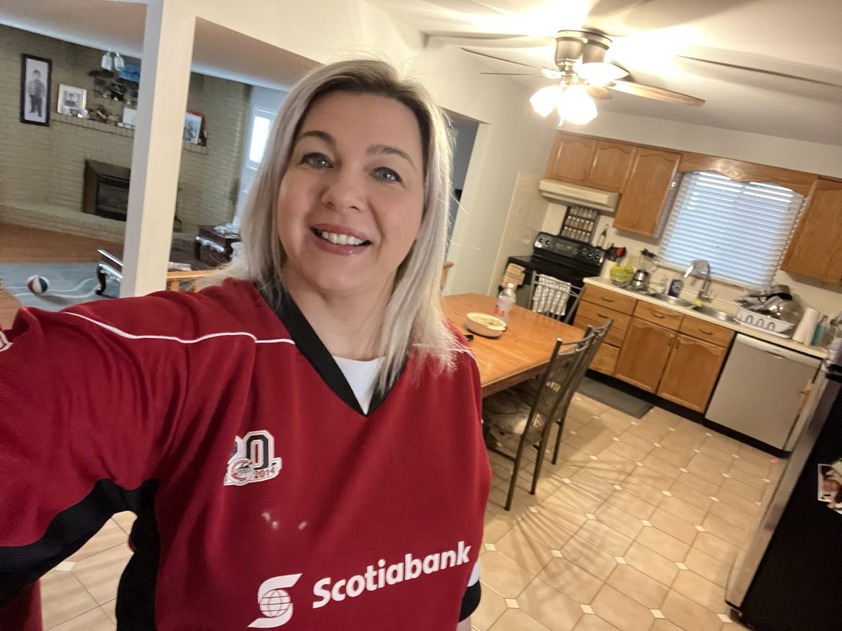Almost there! Jeans and Jerseys Friday🏒 #scotiabankproud