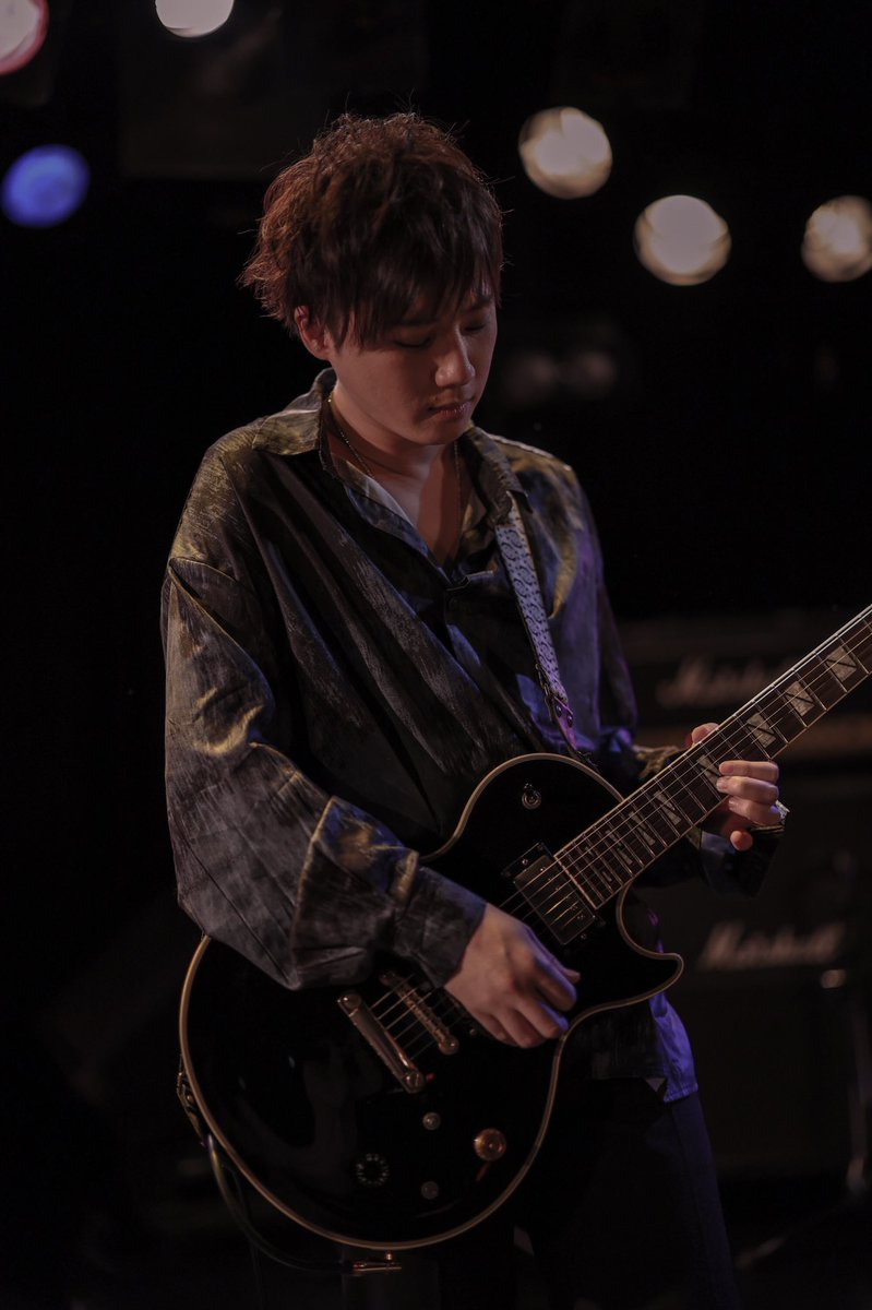 hxdxs69's tweet photo. 2022.3.17
『Cross Over Nine 2022』

#ギター
#ライブ
#横浜
#7thAvenue https://t.co/xIIymae7me