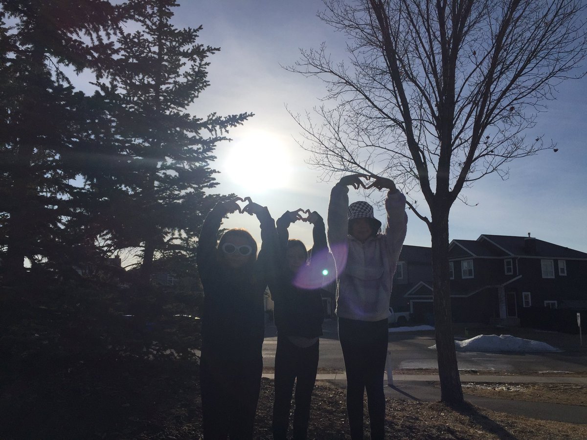 deallan228's tweet photo. May we enjoy the outdoors during spring break @Copperfield106 @Copperfield4s https://t.co/ULs6wknjuq