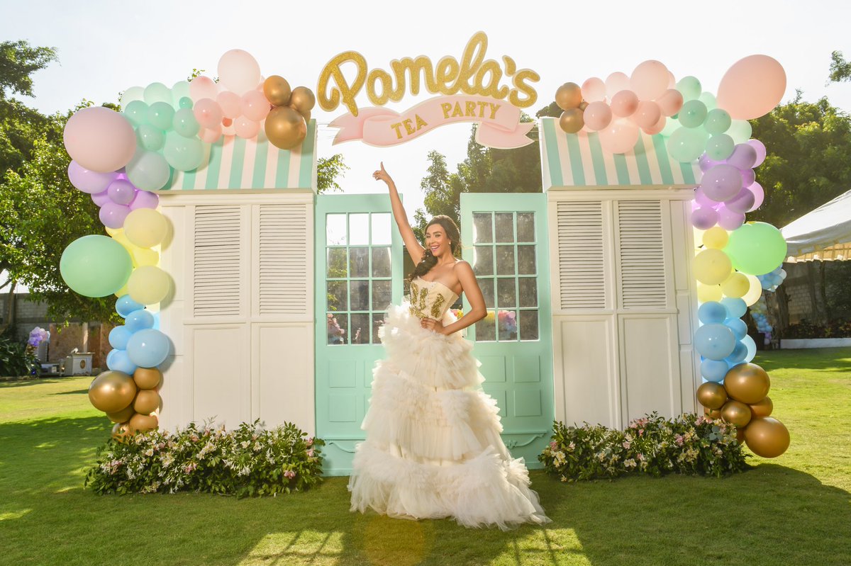 PamelaLabour's tweet photo. Mi cumpleaños! 🤩🤩 https://t.co/tvRJvUNNji