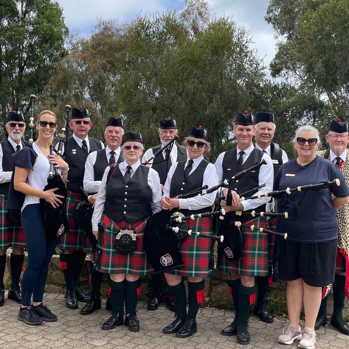 Lifeline Canberra tweet media