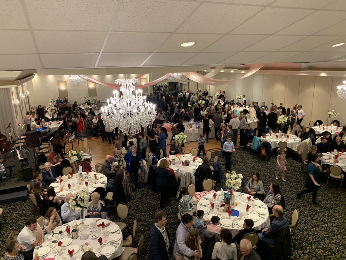 Thanks to all the parents, volunteers, students, and staff for making our annual dinner dance one of the best ones yet! Everyone had so much fun! <a href="/OQMIDDLESCHOOL/">OQ Middle School</a> #dist113a #oqms <a href="/jennatreanor/">Jenna Treanor</a> <a href="/jzogby/">Jessica Zogby</a>