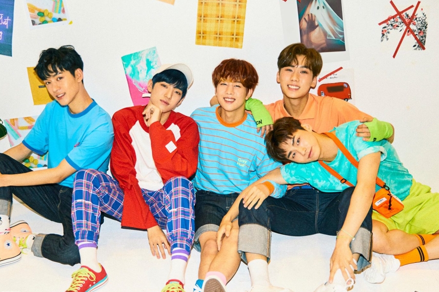 soompi's tweet photo. #DONGKIZ Changes Group Name + Announces #Wondae's Departure And Addition Of New Members
https://t.co/INIYDkE5f1 https://t.co/kTfXlAINbA