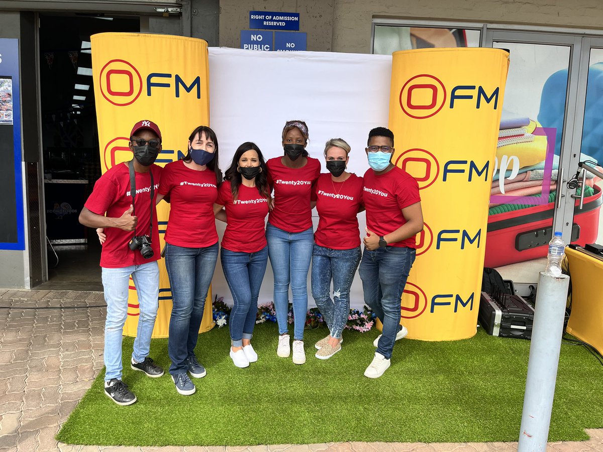 OFMNuus's tweet photo. The #OFMCentralSATop30 is at Econo Foods in Vanderbijlpark this morning. Get here before 12:00 to enter the #OFMFanWall competition and stand a chance to win the R1000 spot prize! https://t.co/uOTWghy856