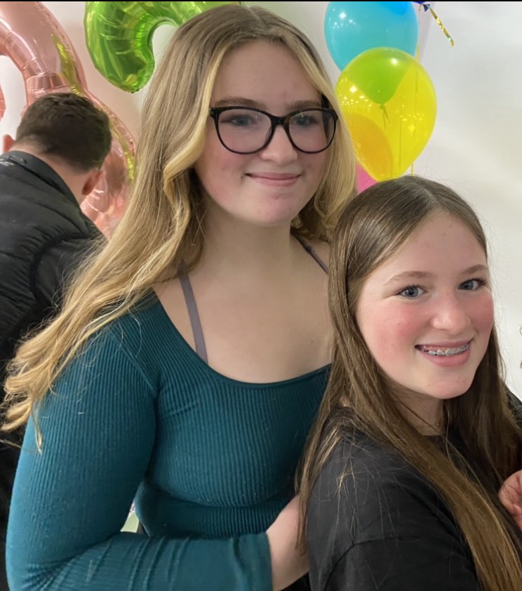 LittleChiefster's tweet image. This is the time for Southampton and it’s future. My support is for my two fantastic daughters and giving them a place they can feel proud to come from  #UKCityofCulture2025 journey!
It’s time to #MakeItSO! 

#Southampton2025 #DCMS #SO25 #Southampton