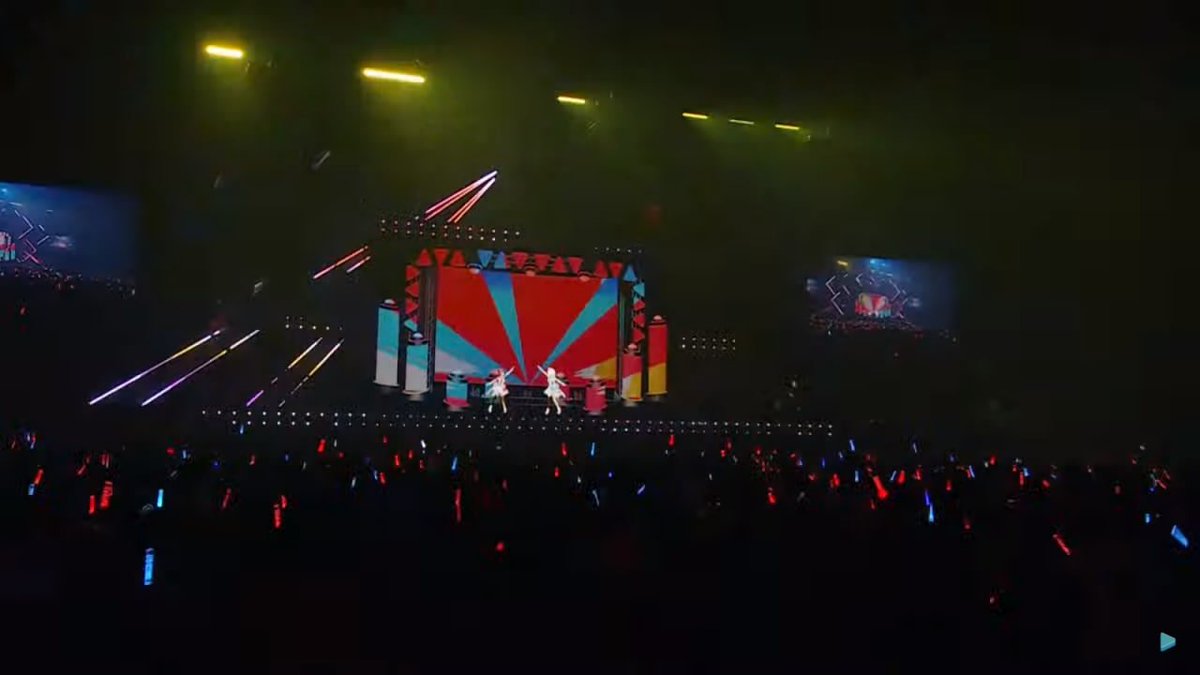 Anosfoldigoad's tweet photo. #つながるホロライブDAY1
I WANT TO BE THERE SO BAD https://t.co/U9K63fjOis