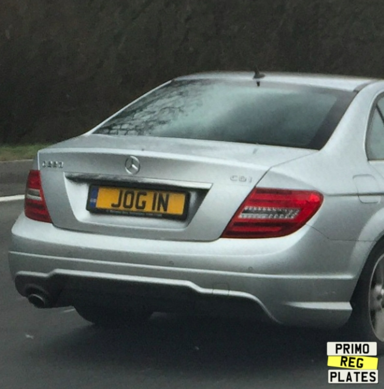 PrimoReg's tweet image. Look at this reg we spotted. It is something a lot of people will be doing in this lovely sunshine today. 
#PrimoReg  #Spotted #RegistrationPlates #PrimoRegistrations #sunnyday #PersonalisedPlate #LicensedPlates #regplate #regnumber #registrationplate #privatenumberplate