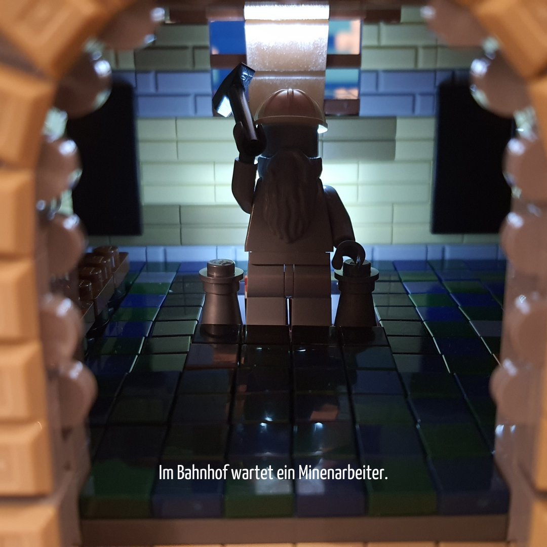 TrainBrick's tweet photo. https://t.co/5pdKJkRb3G
Im vorerst letzten Boxupdate zeige ich dir, wie ich den Himmel, den Bahnhof, die Strasse und die Alp gebaut habe. #eisenbahn #train #buildingbricks #zug #afol #afob #klemmbausteine #noppensteine
#legotrain #legoeisenbahn #legozüge #legozug
#legosteamtrain https://t.co/AgDjfYhNlQ