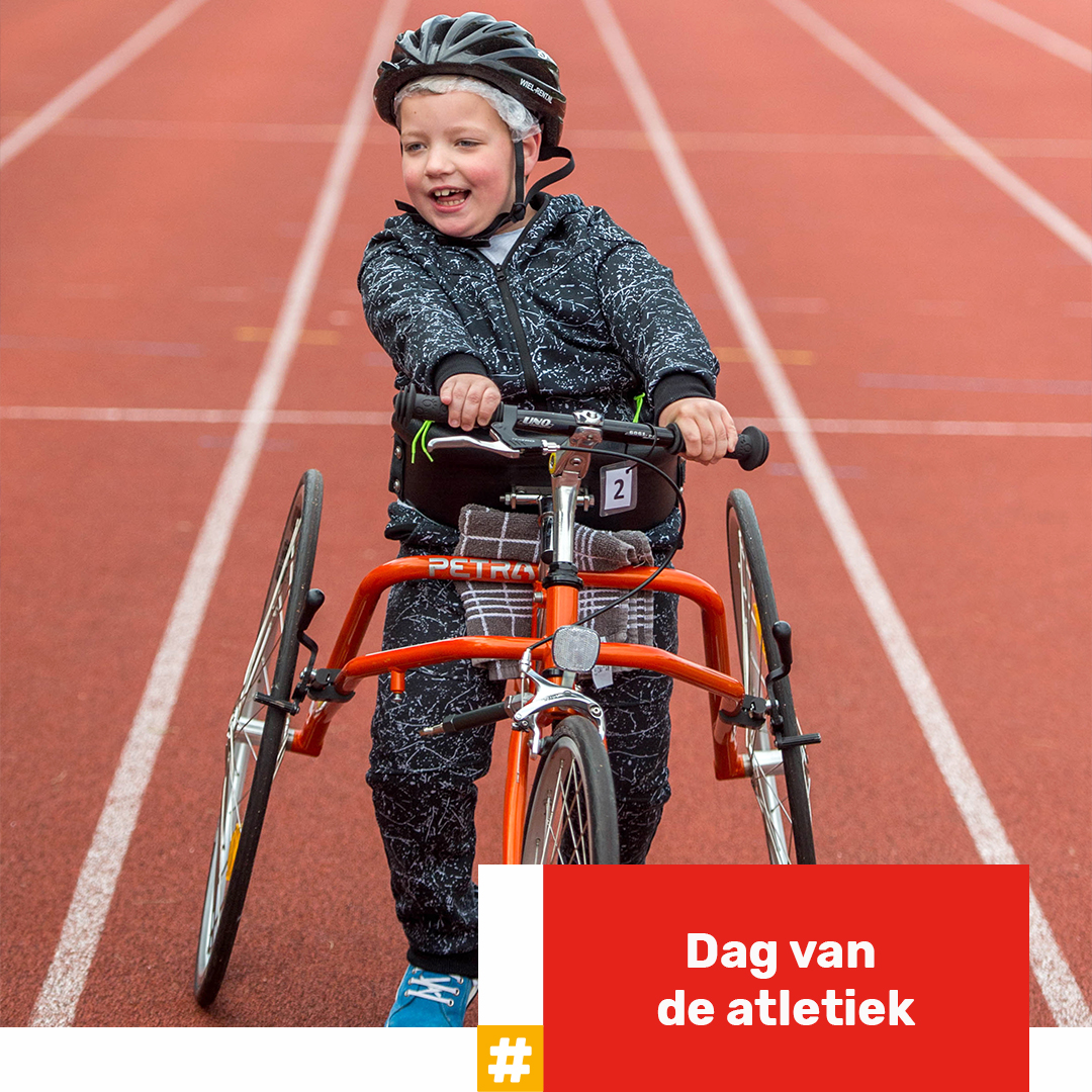 gehandicaptkind's tweet image. Wij zijn gek op sporten! Voetbal, schaatsen en natuurlijk ook atletiek! Atletiek is een sport dat iedereen kan beoefenen, ook als je een beperking hebt. Zo kunnen kinderen met een handicap dankzij Frame Running ook rennen op de atletiekbaan! Hoe tof is dat?! #DagVanDeAtletiek
