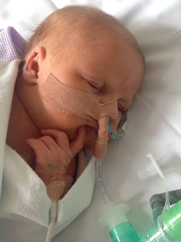 LibbyMaesAngels's tweet image. This is our Girl
She is called Libby Mae
She passed away 2 weeks old.
Even though only being with us for a short amount of time you have impacted and improved 1000s of other peoples lives. Hope you are proud as your family will never forget you #doingitforlibby