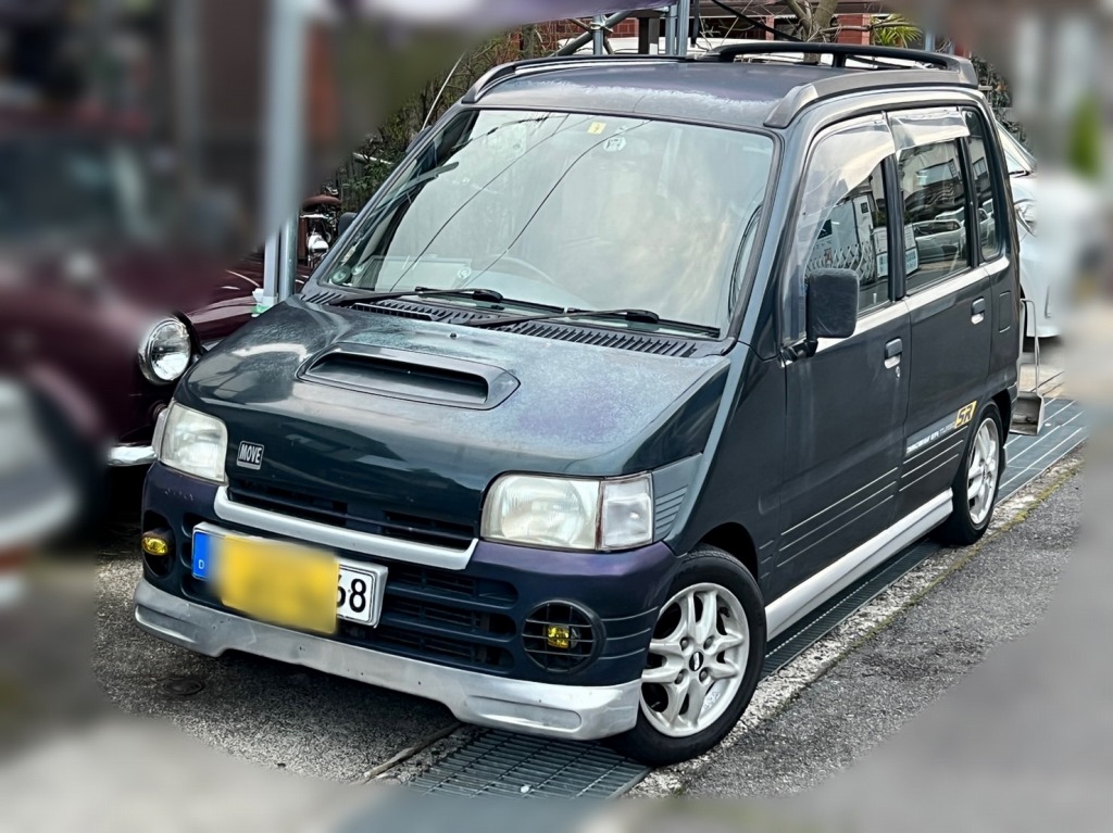 garyu_euro's tweet photo. ちっとばかし早い気もしたけど、夏タイヤに。

車高下げたのでBWAのホイールもちょっとは映えるようになったかしら・・。
フロントはやっぱもうちょい下げたいですね・・。

#DAIHATSUMOVE　#DAIHATSU　#L602S　#BWAWheel　#ヨーロピアンはいいぞ https://t.co/dVBoMBdJB3