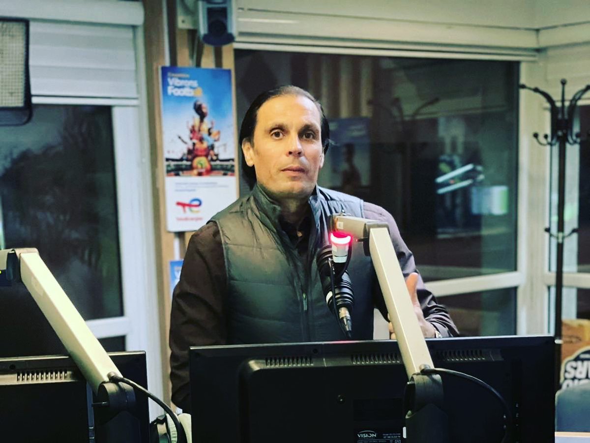 PenyaGBA's tweet photo. 🔴🔵  ☕️ Barça café saison 7 Ep 25 sur  les ondes de @RADIOMARSma 

En présence de nos Analystes @alidinia , @OWarid &amp; @TaoufikSamsam 

🎙@YounessJouda 

#GalatasarayBarça https://t.co/G8eGOfO48H