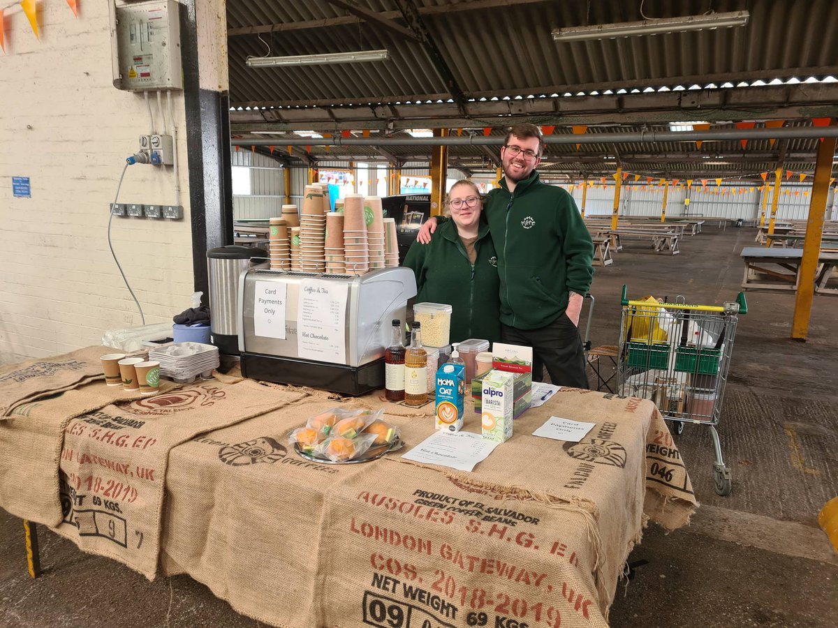 Up at the Maker's Market! We didn't steal the trolley, it was stolen for us 🤭

Come check out our ill-gotten trolley at Melton Mowbray Market

#meltonmowbray #caffeineNation #coffee Melton Times