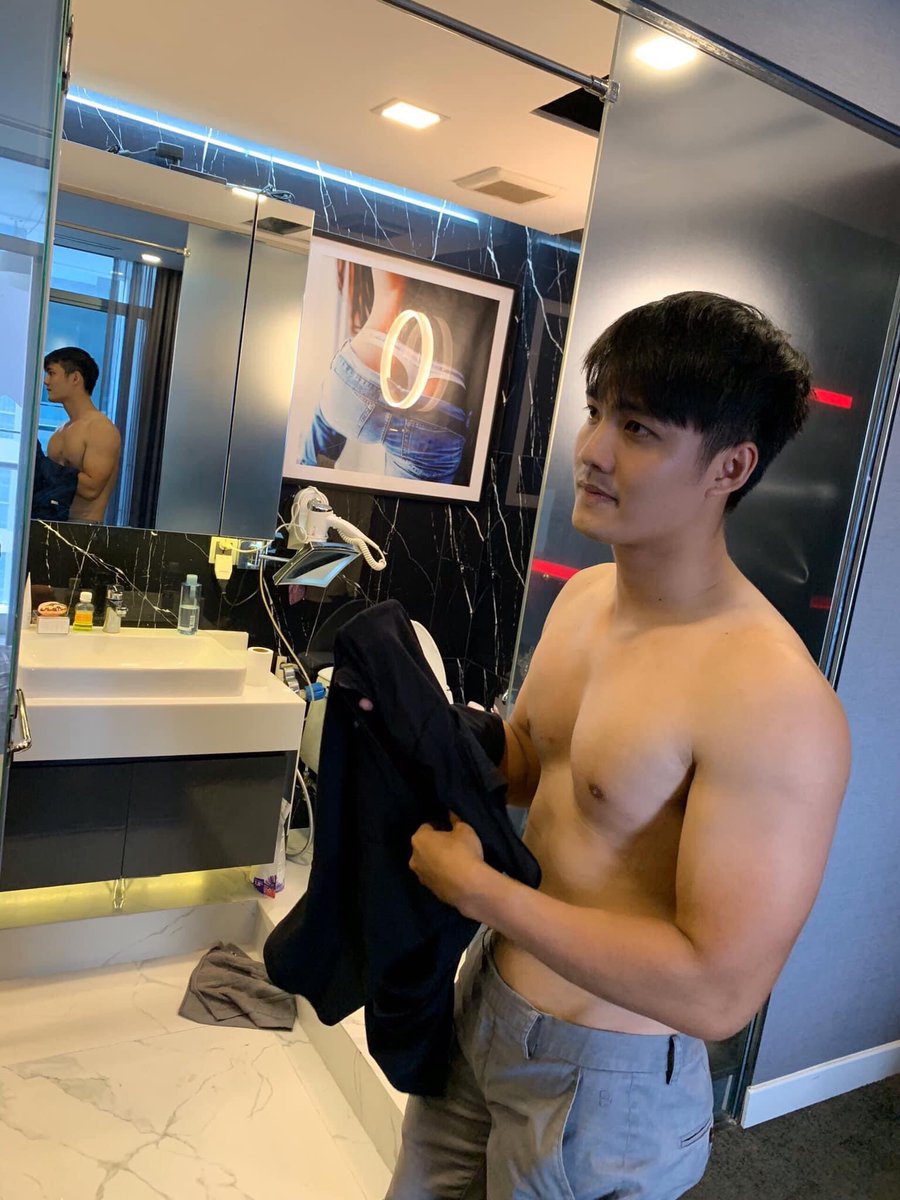Trai Việt Hot tweet media