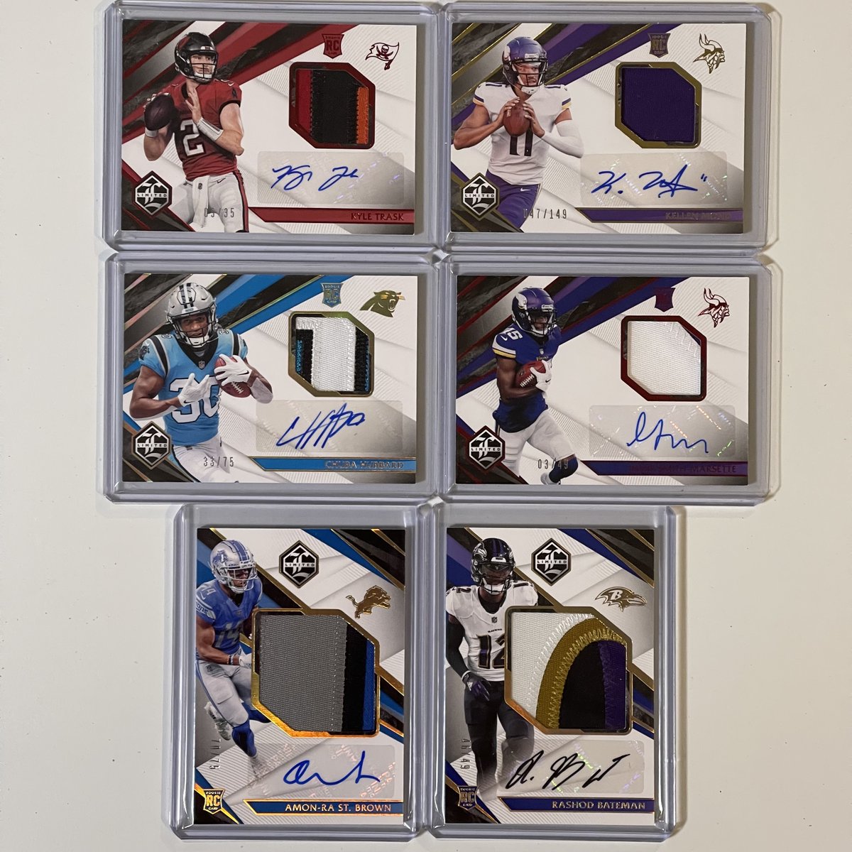 KOscardbreaks's tweet image. A few of Friday night’s Limited Full Case Player Break hits - we’ve got prob our last Prizm EPL break tomorrow, &amp;amp; next weekend off, but we plan to come back strong with some #toppsInception Bsb &amp;amp; Contenders Bsk 🔥 the following weekend! #limitedfootball #thehobby #WhoDoYouCollect