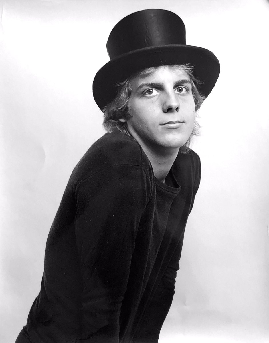 juniorhansenjr's tweet photo. A few of my favorite shots, early in his Amazing career, c.1980s
RIP, magic man. https://t.co/L0t8aLE8KI