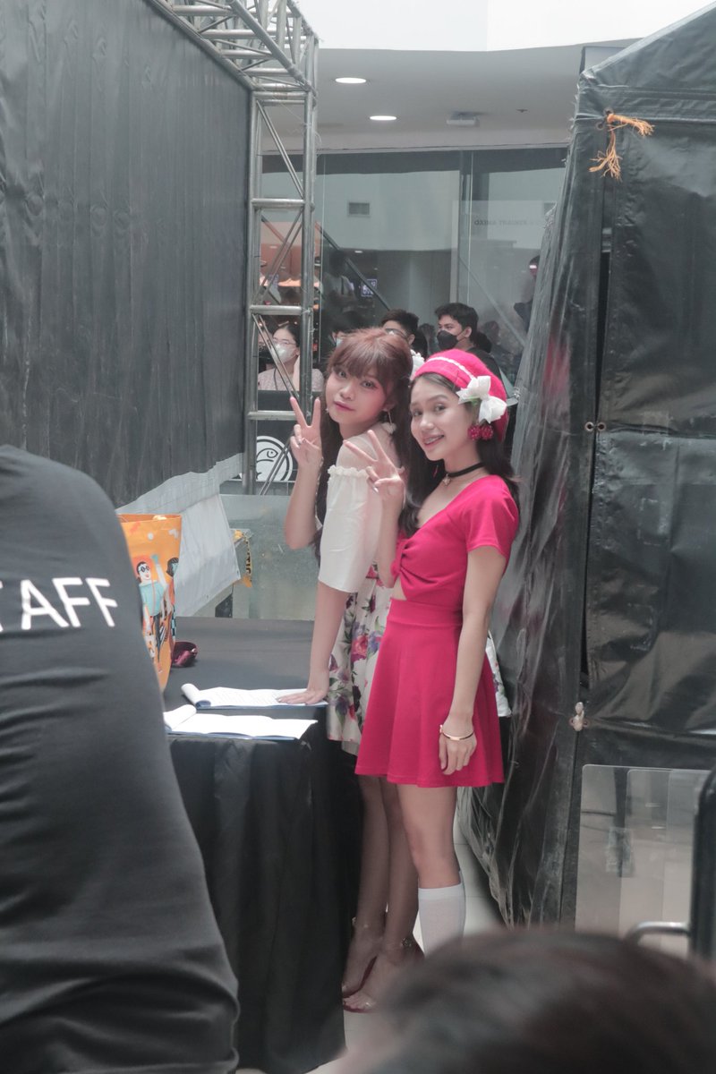 _junhuimoon8's tweet photo. MNL48 Yzabel &amp; MNL48 Jem

BABYBLUE AtFISHERMALL MALABON
#MNL48MallShowEvent2022
@BabyBlue_HHE
@mnl48official https://t.co/ruBYHeLSBH