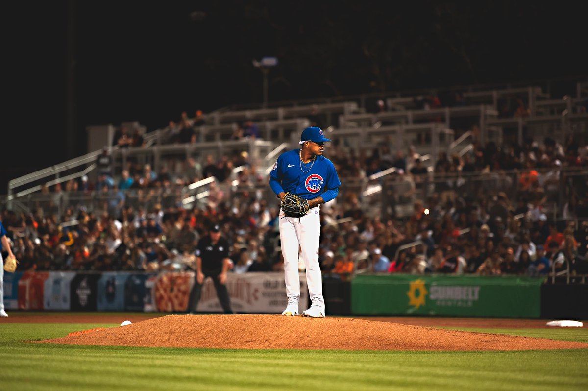STR0's tweet photo. Chicago. @Cubs https://t.co/GibSiQbwy5