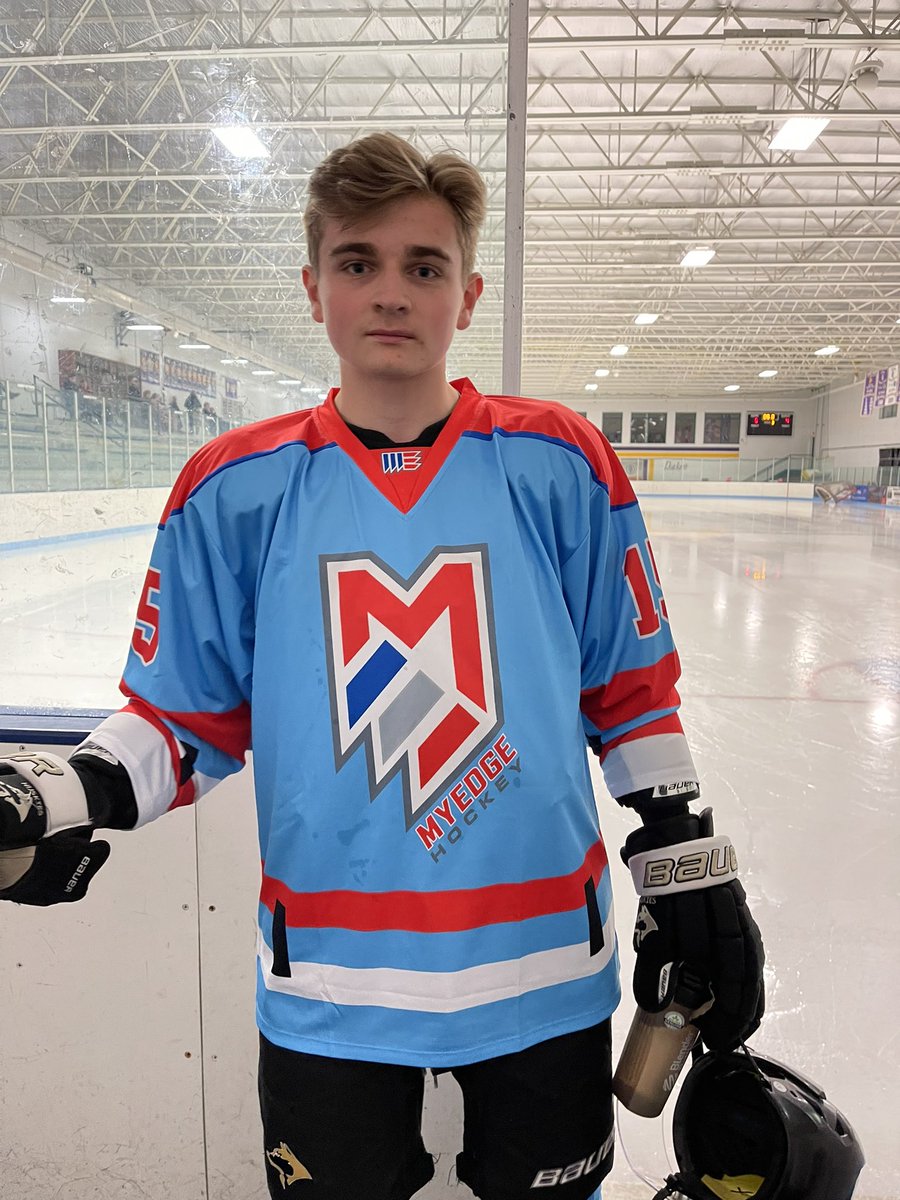 Myedgehockey's tweet photo. Blue wins in OT vs. White 10-9 with GWG by ⭐️STILLER(3G). ⭐️CARLS(3G,2A) led Blue with help from FISCHER(2G,2A), MEHTA(4A), MOERKE(G,A), KVAAL(G), HAMMILL(A), &amp; NORLING(A). KUHL(3G), ⭐️WHITTAKER(4A), SUBJECT(2G), DEAN(G,A), WITHAM(G,A), CARLSON(G), &amp; BORENE(G) scored for White. https://t.co/GPHsCV3rCj