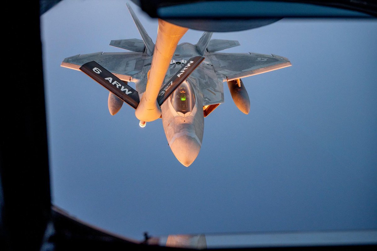 WOFighter_Jets's tweet photo. F-22 Raptor https://t.co/j4O0FOCCty