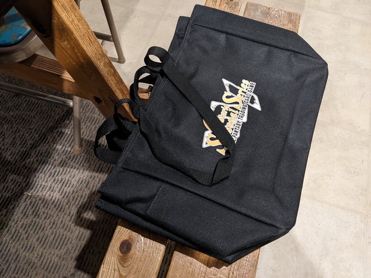 KtwnFFTCG's tweet photo. Late night setting up for the OSS tournament later today (sat 19th) doing entry tote bags with goodies inside then onto set up for prize presentation lol
#FFTCG 
#ossfftcg
#tournament 
#actionpackedcomics
#kingston
#Ontario 
#Canada 
#prizes https://t.co/bgS66fGGAi