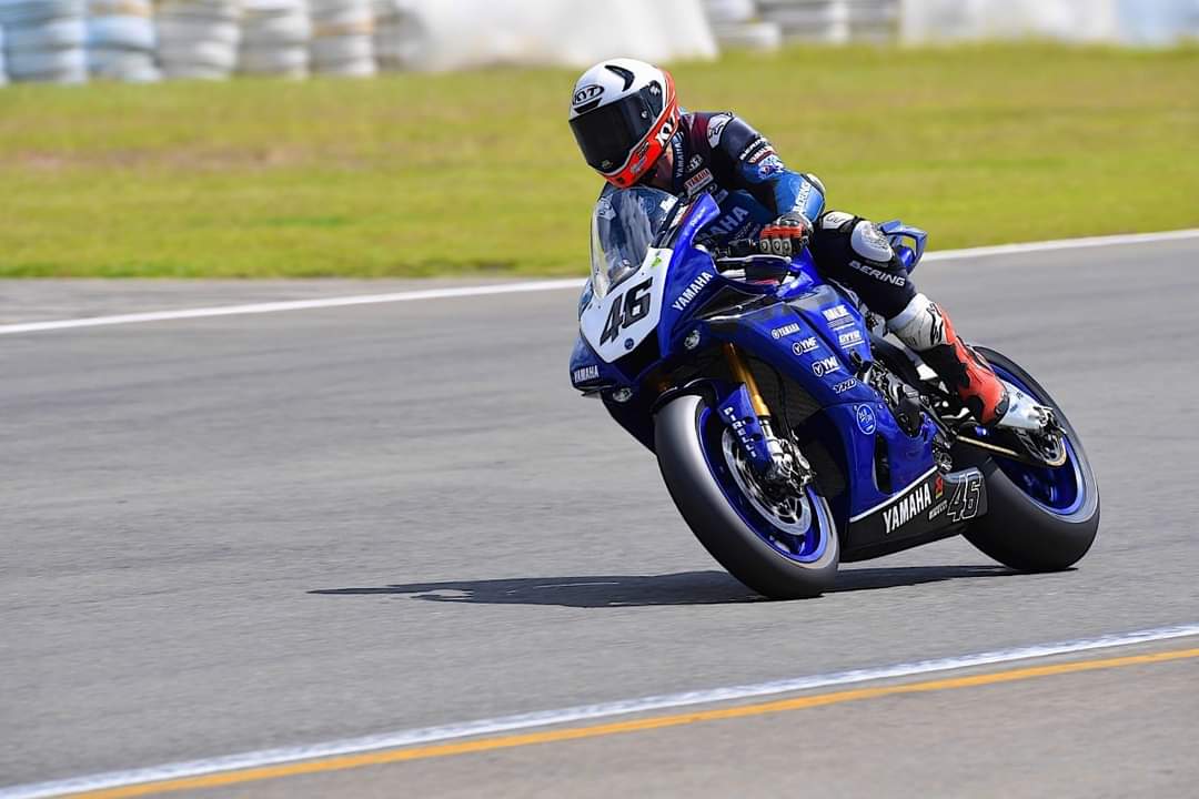 Mike Jones takes pole position for tomorrows Alpinestars Superbike Race 1 ahead of Bryan Staring and Wayne Maxwell.
@mibike_insurance @MotulAU @Alpinestars Australia
#ASBK #mibikeinsurance #ammf #Motul #Alpinestars