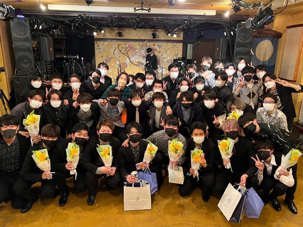 lavoce_kohaku's tweet photo. #ヤロバン紅白 終演しました！！！
ご来場頂いた方ありがとうございました🙇‍♂️

感想は #ヤロバン紅白 でつぶやいてください！！ https://t.co/jVQeRhims7
