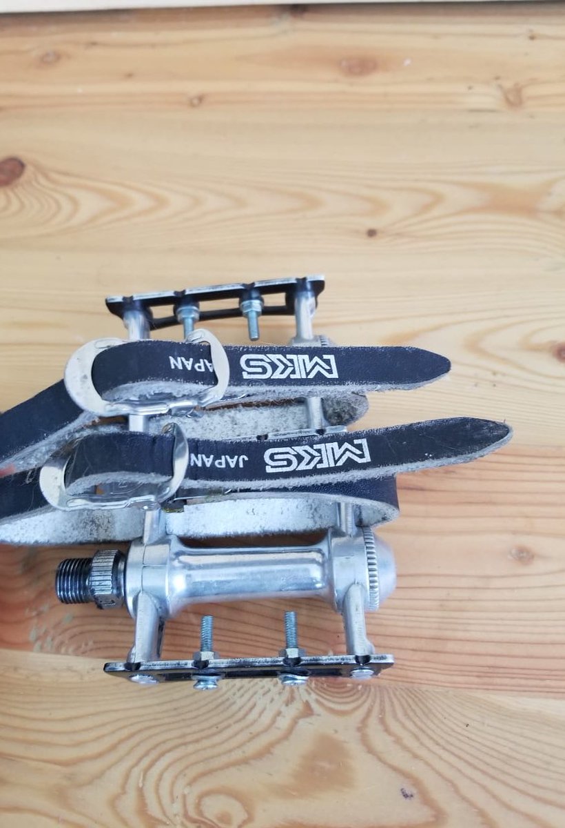 tbrthntr6669's tweet photo. WTS MKS PEDAL SET 
700K ( FREE ONGKIR )
#rbjb #Fpjb #fnfjb https://t.co/qcu0RiDV0m
