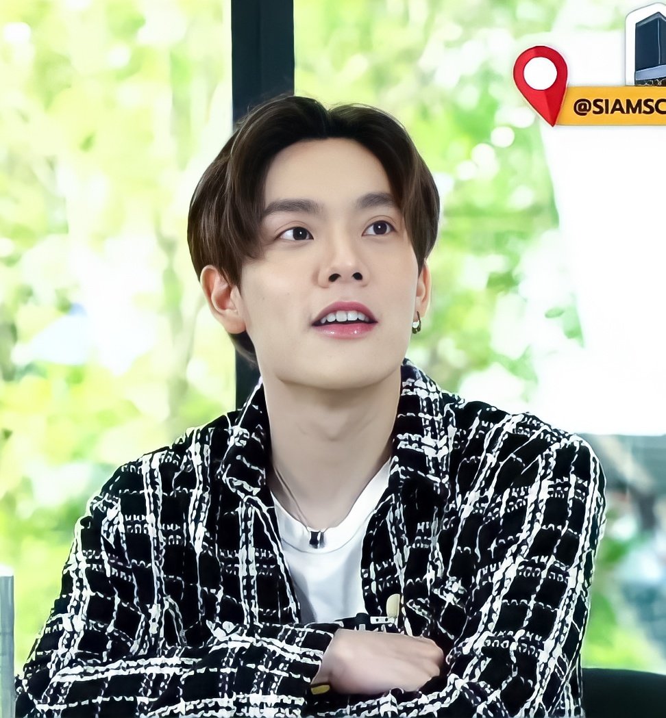 THEBLUEPK2's tweet photo. หมั่นเข้ววอ่ะ ;)

#CTRPANUWAT 
#ครูพี่เตอร์EP5 https://t.co/vUDyAKDx4G