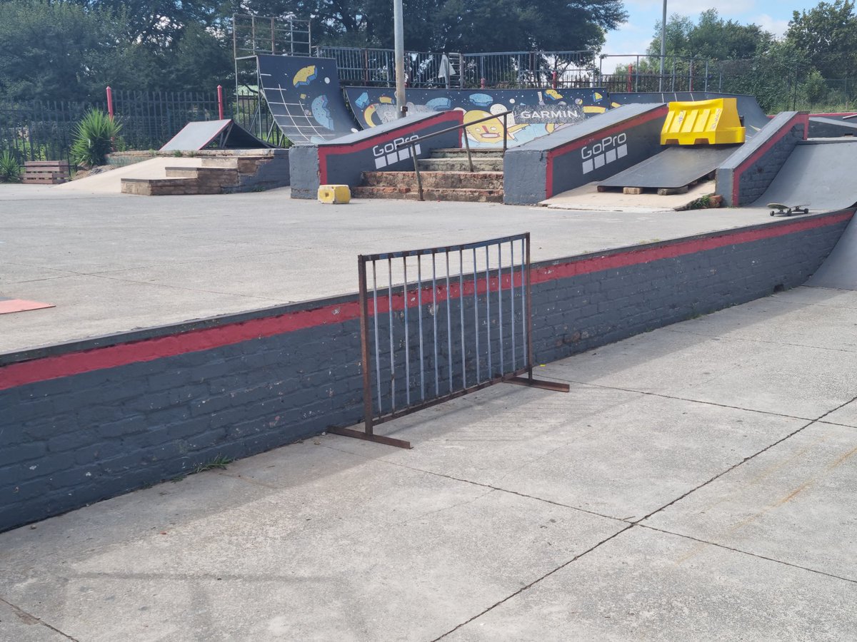ThrashersSkate's tweet photo. Giveaway time! You have untill 27 March 20:00 to post your best trick on the drop. Tag us, @thrashersskatepark and #ThrashersSkateparkEtniesDrop. Winner will be announced on the 28th and will receive a cap, shirt, and shoes. Excited to see what you guys throw down 😎. https://t.co/SrBm99CUp6