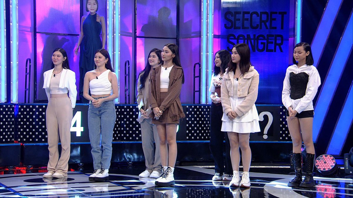 ICSYVPH's tweet photo. Hooray for weekend dahil muli na naman tayong magba-bonding. This time, kasama ang #BiniCanSeeYourVoice https://t.co/ZUIqFeoroP