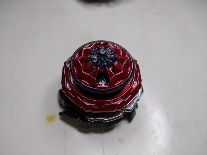 そしてこの赤ギガに赤ハイチャージダッシュのカッコよさ 