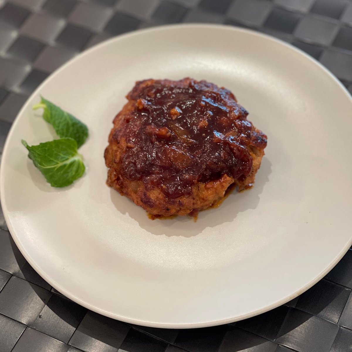 Leeann A. Q. Wang tweet media