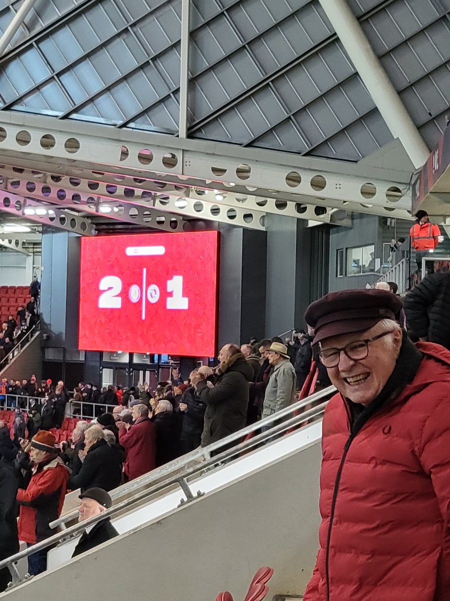 <a href="/NexusGroupHQ/">N</a> <a href="/BristolCity/">Bristol City FC</a> <a href="/WBA/">West Bromwich Albion</a> @PaulArcherNexus <a href="/smd_scott/">Scott Davidson</a> <a href="/Scotty_Murray/">Scott Murray</a> @AlexNexusMD My Dad and at the Reading game at <a href="/ashtongatestad/">Ashton Gate Stadium</a> <a href="/BristolCity/">Bristol City FC</a> is such a life long passion for him as well as a life line.... he comes alive when he's down at the City Ground. Sharing games with him and seeing this smile is magical