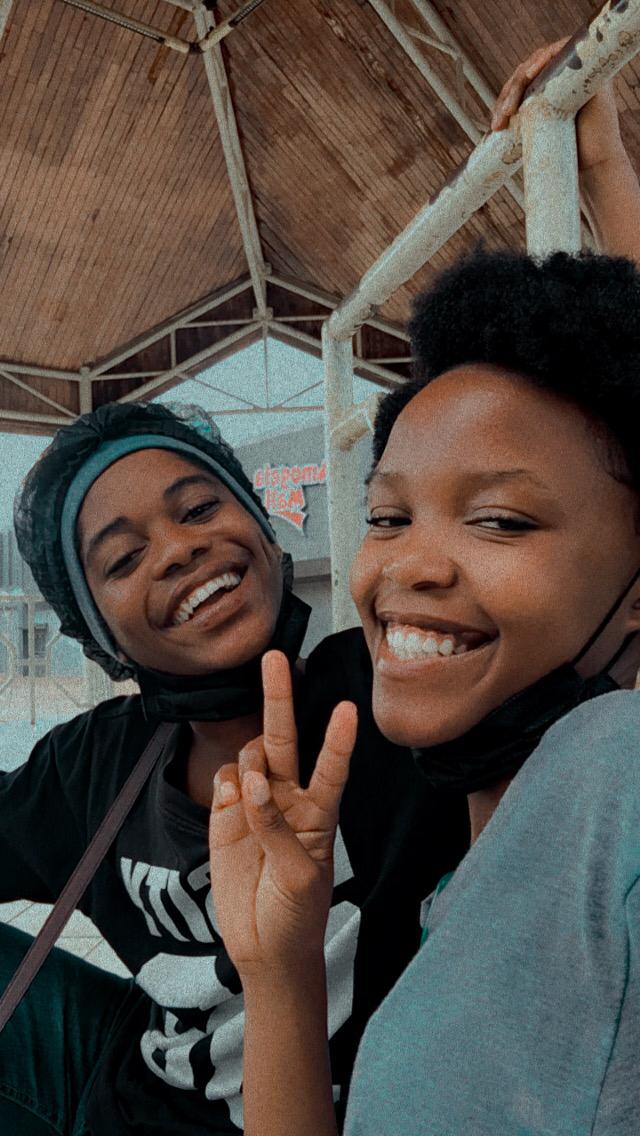 TlotloMachogo's tweet photo. My Heart, My Bess❤🔥
#bestfriends https://t.co/NGGy1zwWp1