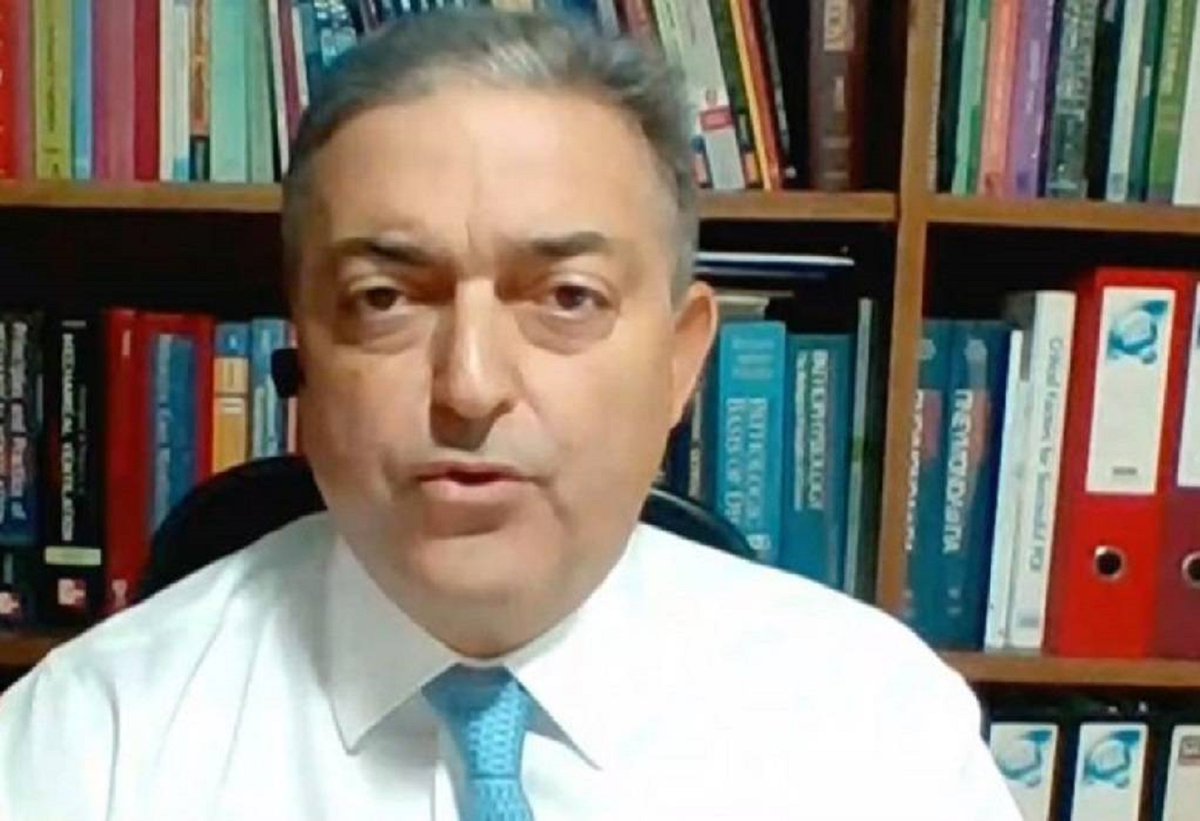 Makeleio_gr's tweet image. ΠΟΣΟ ΑΚΟΜΑ ΘΑ ΤΟΥΣ ΑΝΕΧΟΜΑΣΤΕ; Προκαλεί και πάλι ο τηλεγιατρός Βασιλακόπουλος: «Έρχεται η 4η δόση εμβολίου και θα γίνει σε όλους»(ΒΙΝΤΕΟ) dlvr.it/SLzDDm