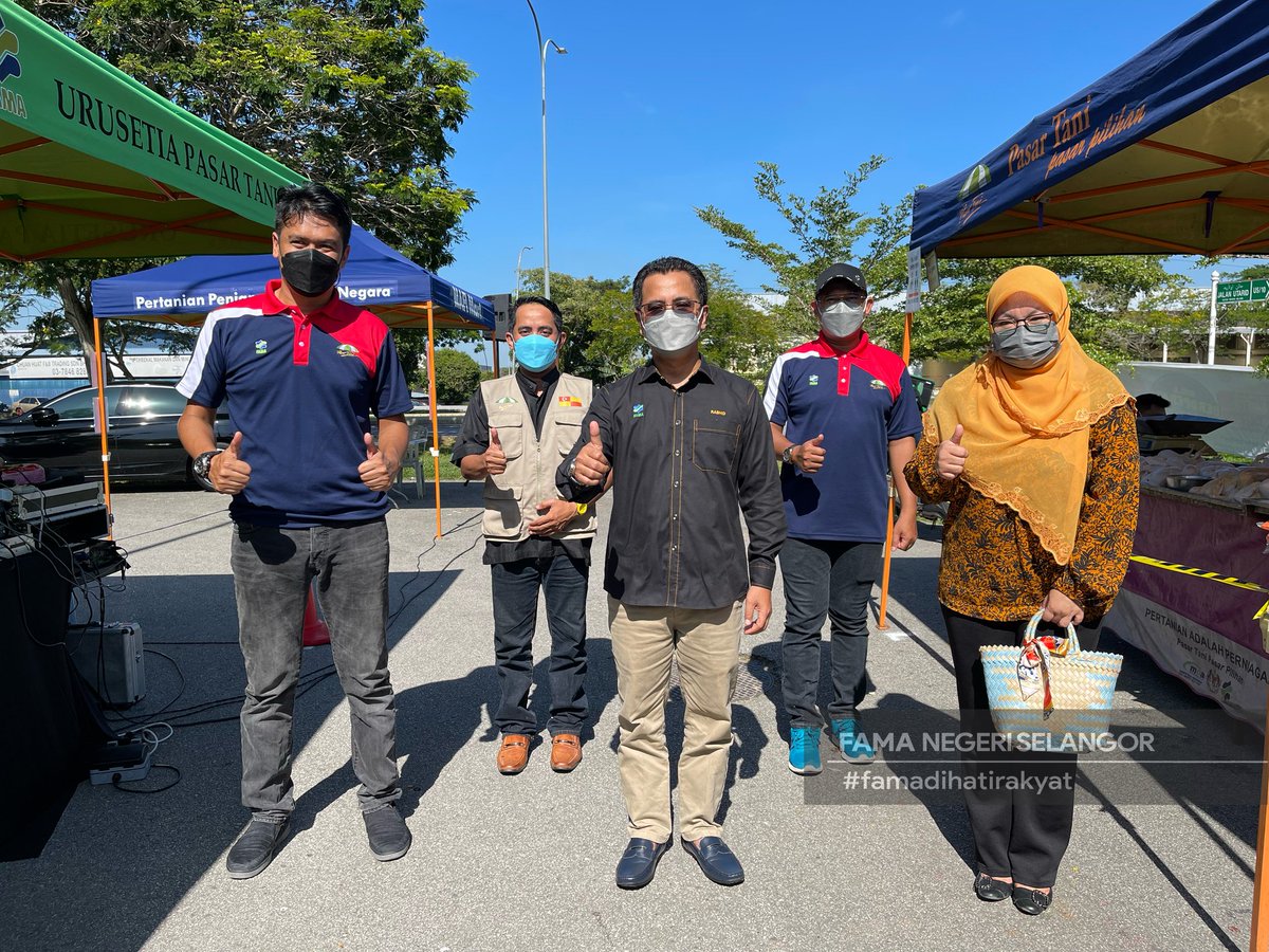 FAMASelangor's tweet photo. 19 Mac 2022 | Sabtu | Seksyen U5, Shah Alam

Operasi hari pertama pembukaan Pasar Tani Sekyen U5, Shah Alam mendapat sambutan yang baik daripada para pengunjung. https://t.co/Mqjqpd8wtl
