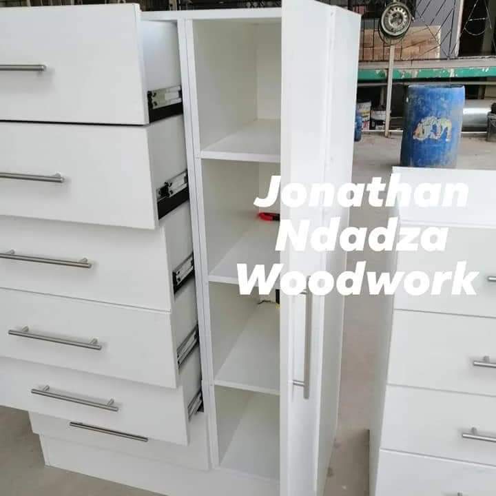 JonathanNdadza's tweet photo. Jonathan Ndadza Woodwork
We are here to help you furniture your house 🏡
We are based in Rustenburg and Pretoria
Call/Whatsapp us 0647423028
#DJSbu https://t.co/6EFsPZj5aL