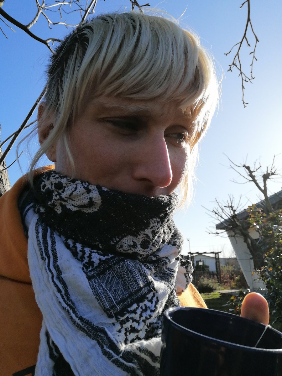 one of us is enjoying being outside that early.. guess who!