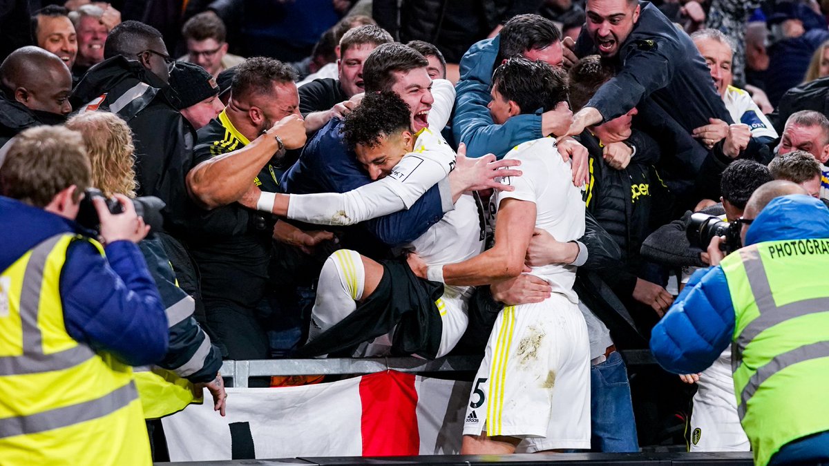😍 Our players! Our fans! Our club!
Imagine not being Leeds!