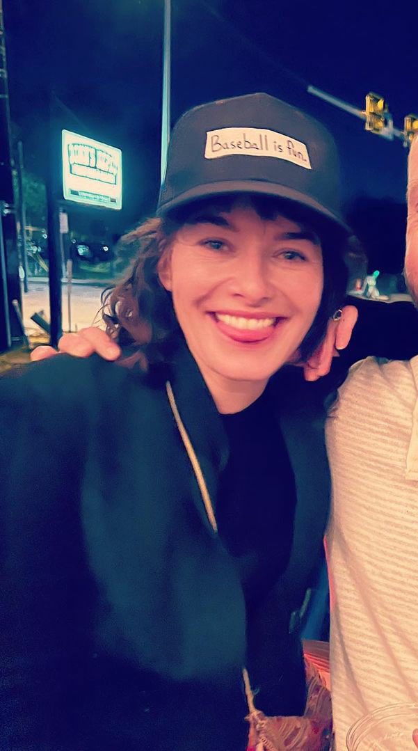 SrtaHeadland's tweet photo. OMG OMG 😍😍😍 https://t.co/9nAXCRyYSb