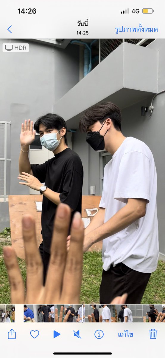 kanawhoopss's tweet photo. First : wait? what? my ex with my boyfriend???? together???
#GawinCaskey #FlukePusit #FlukeFirst #gawinfirst https://t.co/65adF6pW1Y
