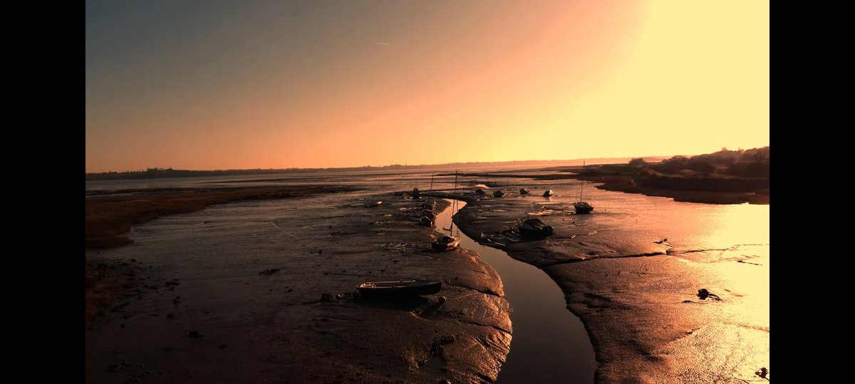 Check out my latest video on YouTube - Holbrook Creek Sunset
Cheers! Suffolk Air Adventures