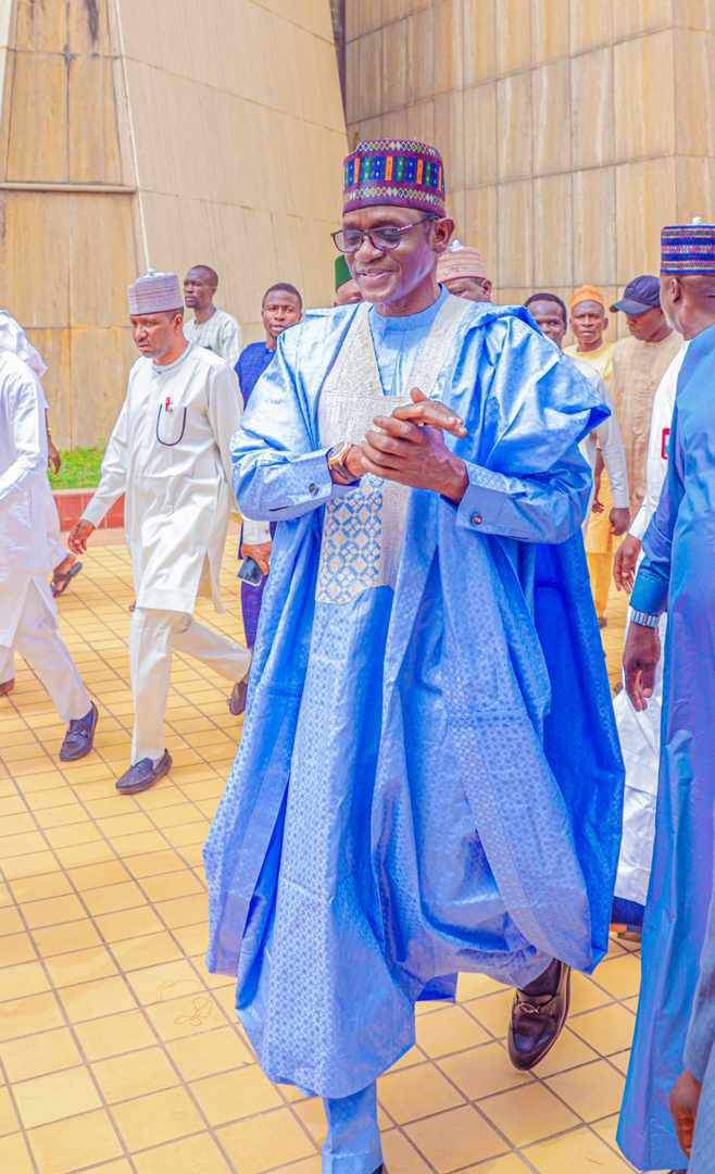 YobeMediaNews's tweet photo. Happy weekend, your Excellecy sir.
@HonMala https://t.co/ia6mBbhly5