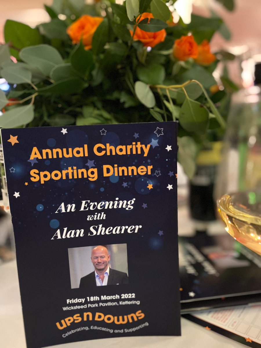 Macca04's tweet photo. What a fantastic evening at the @UpsnDownsUK dinner. Superbly hosted as always by @mrgeoffpeters and what a absolute legend @alanshearer was. So much time for everyone and some great stories. Much needed funds raised for a brilliant charity #upsndowns https://t.co/lI7zbPG8k2