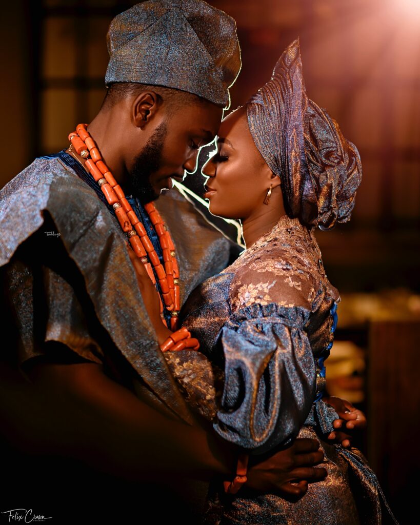 BellaNaijaWed's tweet photo. Take in all the Beauty of Culture in Dara &amp; TY’s Trad as #DaraTysTheKnot https://t.co/TqLJxWSIxG https://t.co/sBBFWTxs5b