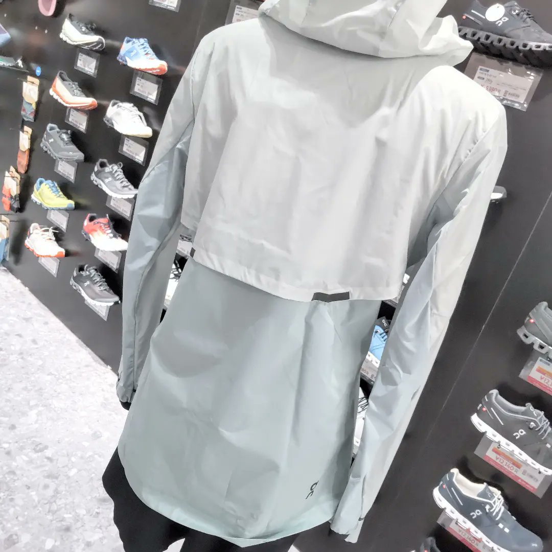Artsports_Links's tweet photo. ／／
#On
Weather Jacket新色追加✨
＼＼

#WeatherJacket
¥26,400

撥水・防風・通気性を両立した素晴らしいジャケット。
人とは違う、オシャレで機能的なジャケットをお求めなら、もれなくOnのWeather Jacket１択✨

今ならポイント13%還元中！

#アートスポーツリンクス梅田
#お得なポイント還元中 https://t.co/aRwDVCHY2u