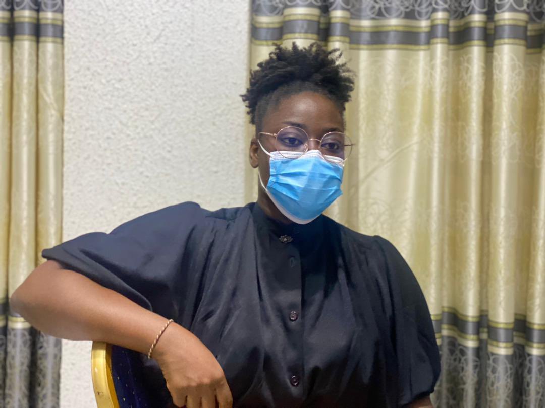 arayaasante's tweet photo. Les 17 et 18 Mars 2022 à ESPACE O (Fidjrossè),  Déborah ALIMA et @LucetteAhouang1 ont représenté ARAYAA à l'atelier de co-creation pour l'élaboration de contenus relatifs à la vaccination contre la COVID-19.

Cet atelier a été organisé par l'USAID, l’UNICEF, l’OMS et le MS. (1) https://t.co/J4aZJHGfgq