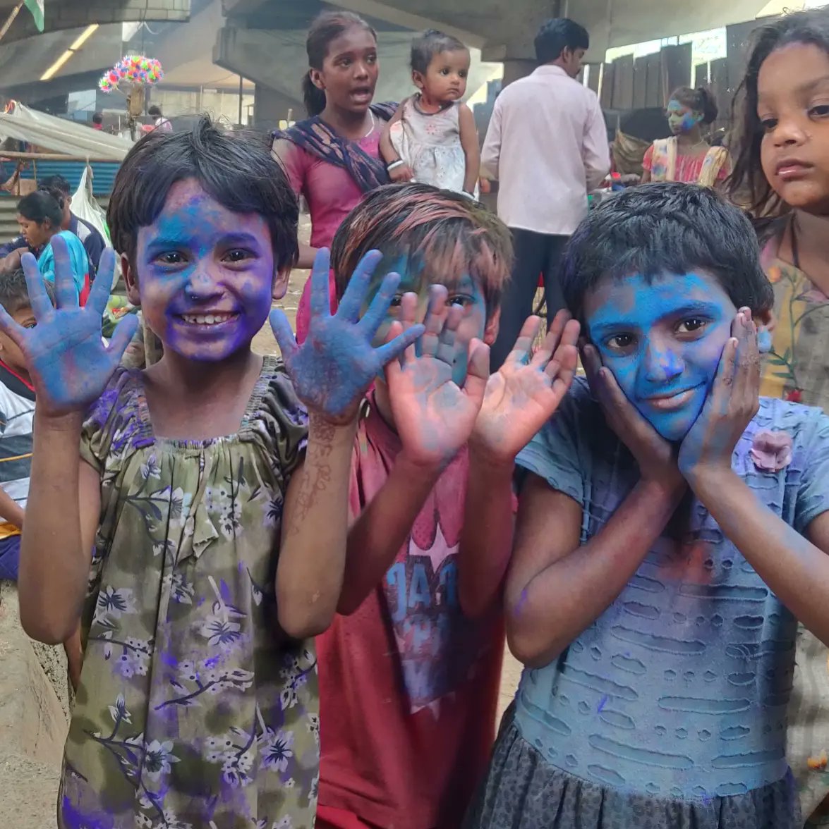 ACFM_Official's tweet photo. Holi clebration..  https://t.co/faLZXf1t43 https://t.co/cKg23RAE56