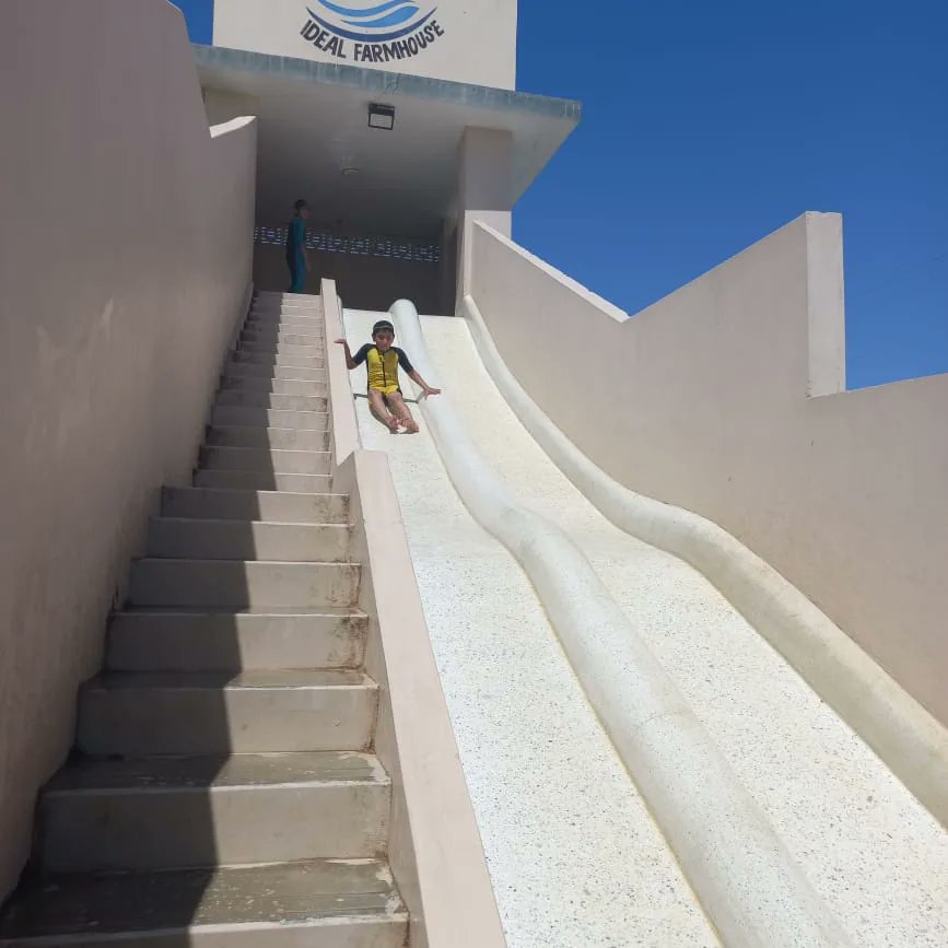 The Primary, Senior, and Hifz sections enjoyed some time off studies on a day out with their peers. Here is to a day well-spent and re-energizing with one's friends!